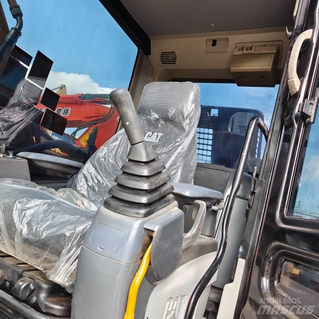 CAT 320 D Bageri guseničari