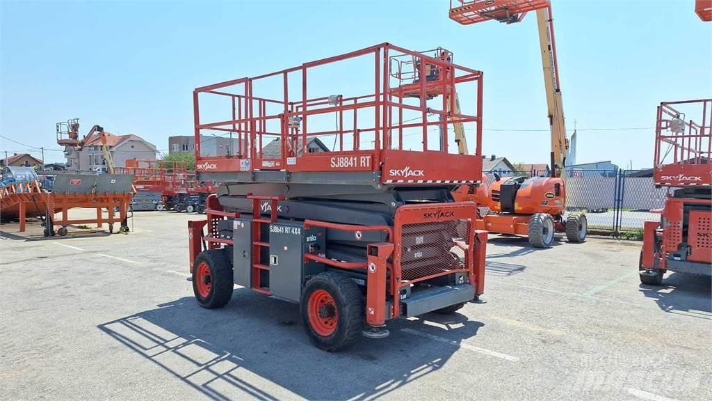 SkyJack 8841RT Makazaste platforme