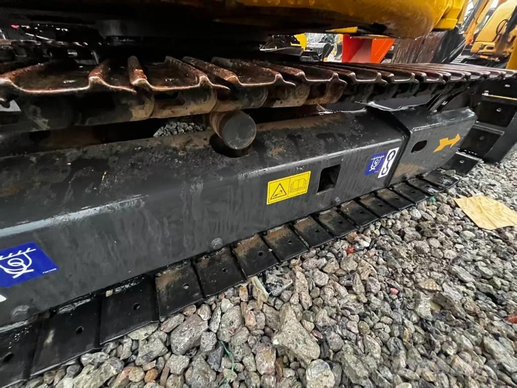 Komatsu PC 35 MR Mini bageri < 7t