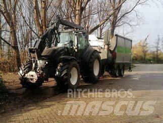 Valtra T 214 D Traktori
