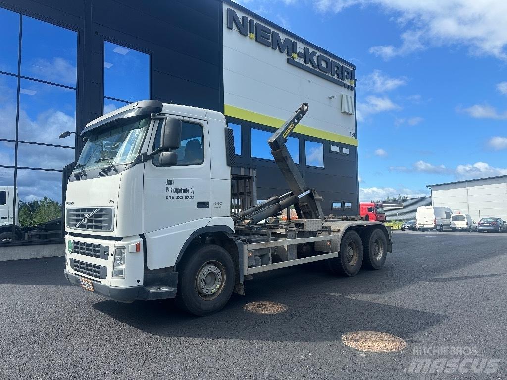 Volvo FH 440 6x4 Rol kiper kamioni sa kukom za podizanje tereta