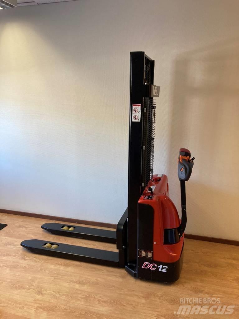 Heli CDD 12J Ručni električni viljuškar