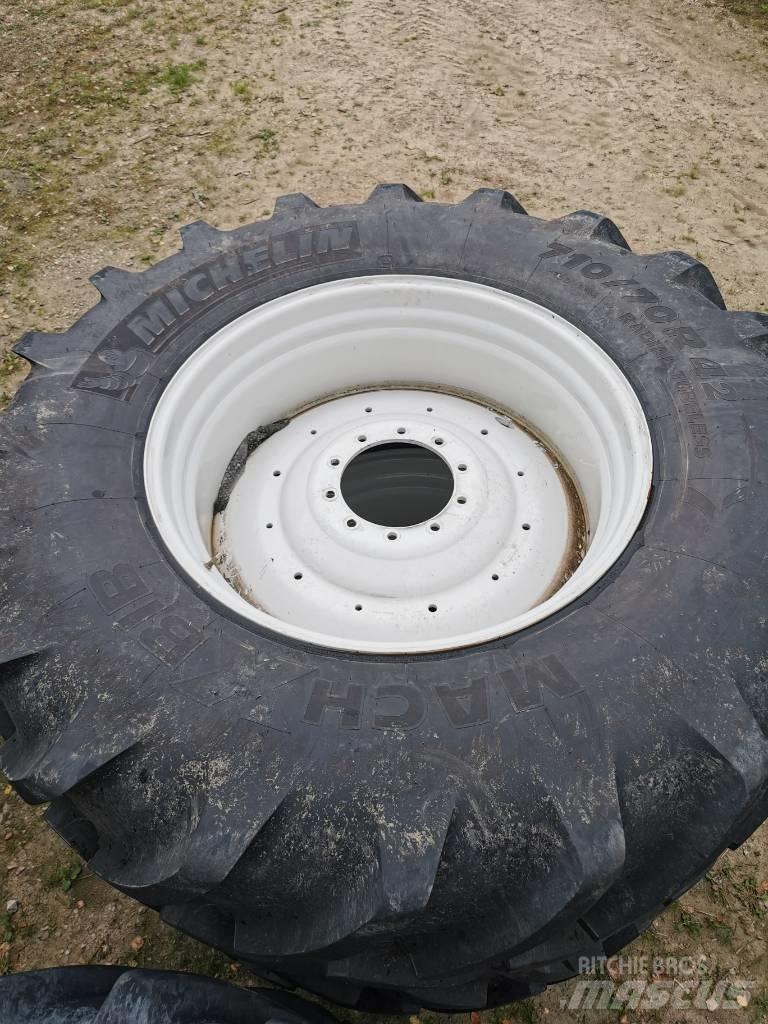  710/70R42 Michelin Gume, točkovi i felne