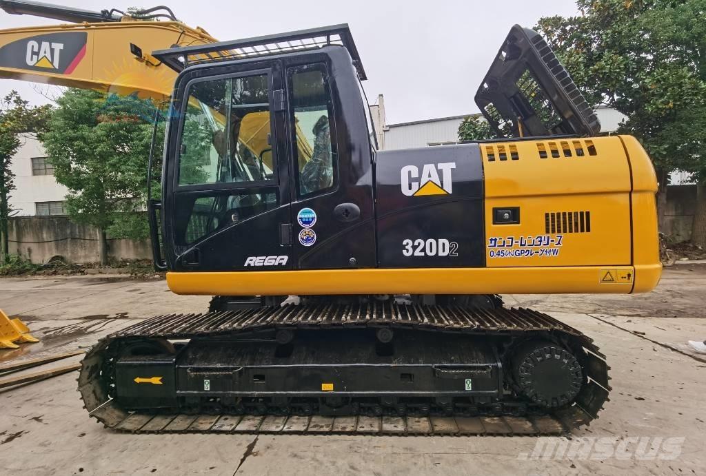 CAT 320d2 Bageri guseničari