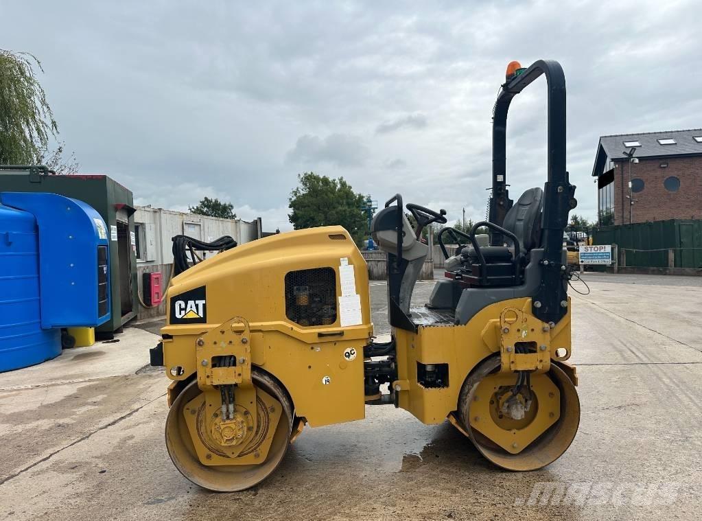 CAT CB 2.7 Valjci sa duplim bubnjem