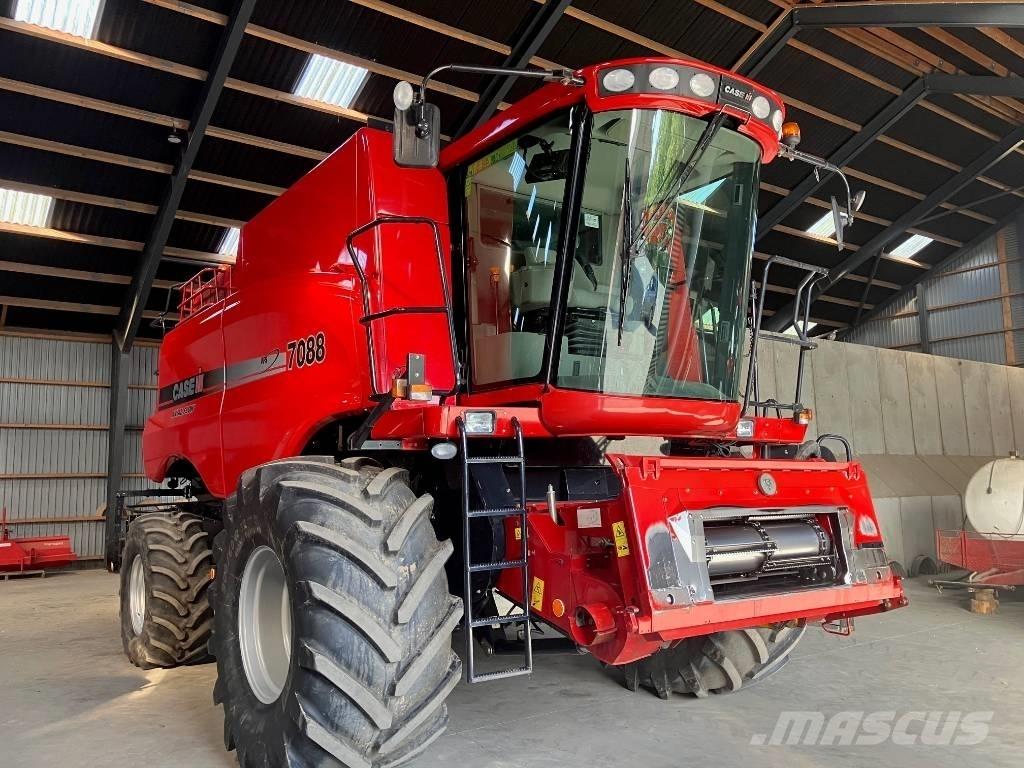 Case IH 7088 Kombajni