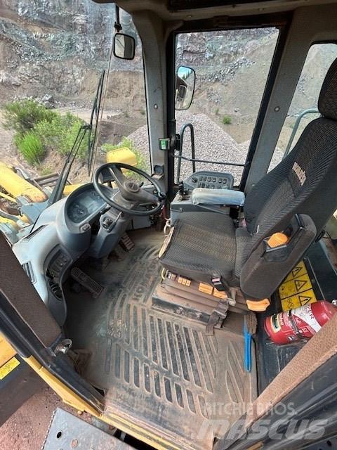 Komatsu WA 500-6 Utovarivači na točkove