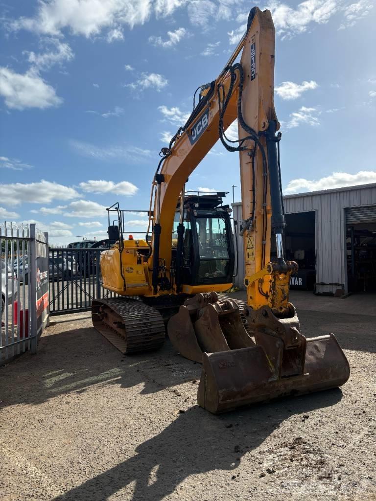 JCB JS 130 LC Bageri guseničari