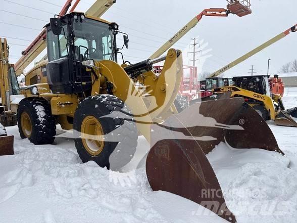 CAT 938M Utovarivači na točkove