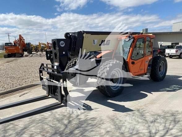 JLG 1255 Teleskopski viljuškari