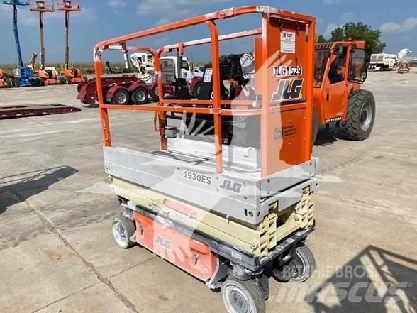 JLG 1930ES Makazaste platforme