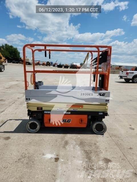 JLG 1930ES Makazaste platforme