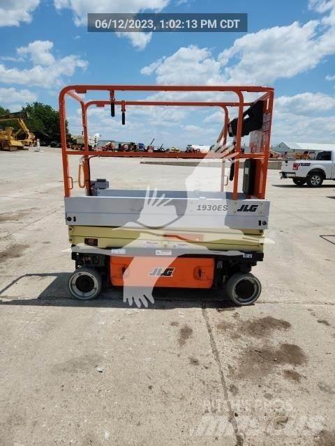 JLG 1930ES Makazaste platforme