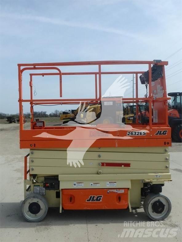 JLG 2632ES Makazaste platforme