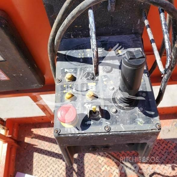 JLG 4069LE Makazaste platforme