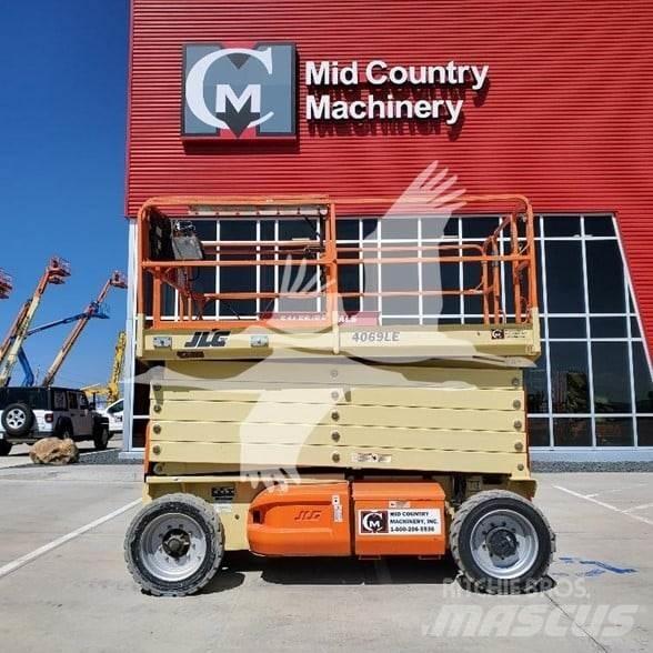 JLG 4069LE Makazaste platforme