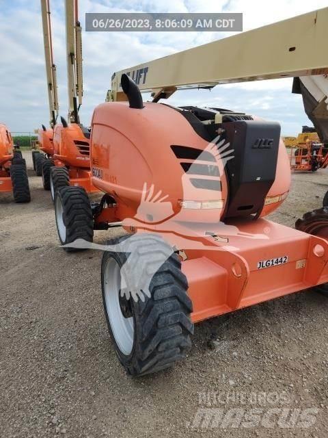 JLG 600AJ Zglobne podizne platforme