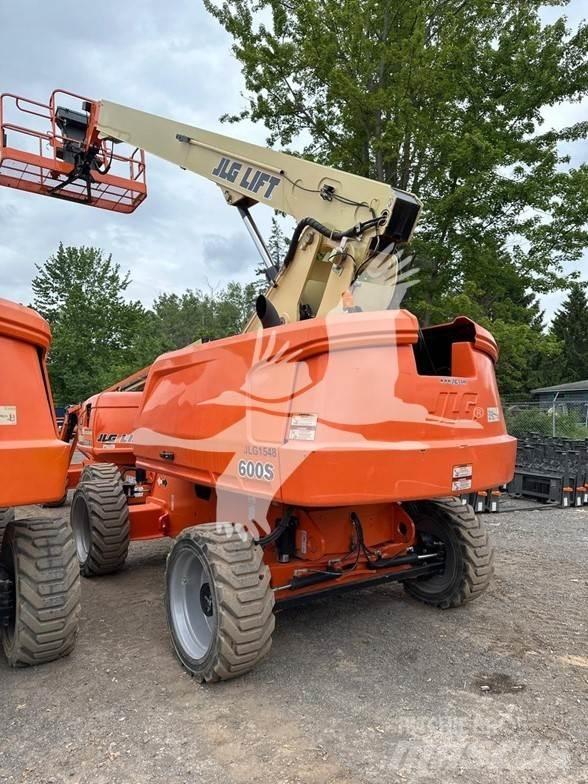 JLG 600S Teleskopske podizne platforme