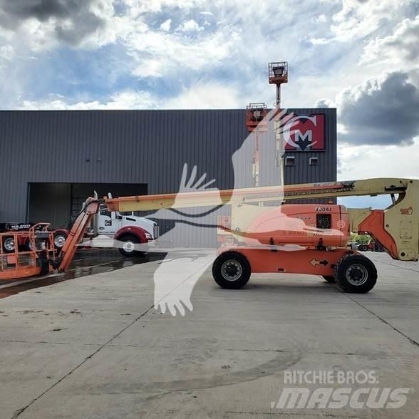 JLG 800AJ Zglobne podizne platforme