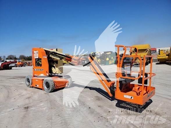 JLG E300AJP Zglobne podizne platforme