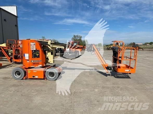 JLG E300AJP Zglobne podizne platforme
