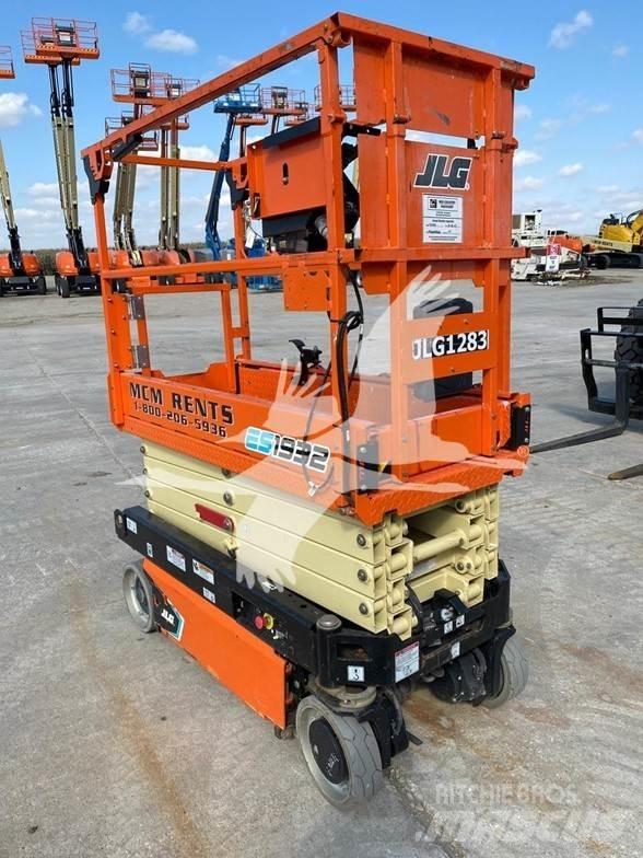 JLG ES1932 Makazaste platforme