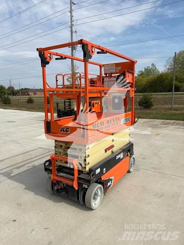 JLG ES1932 Makazaste platforme