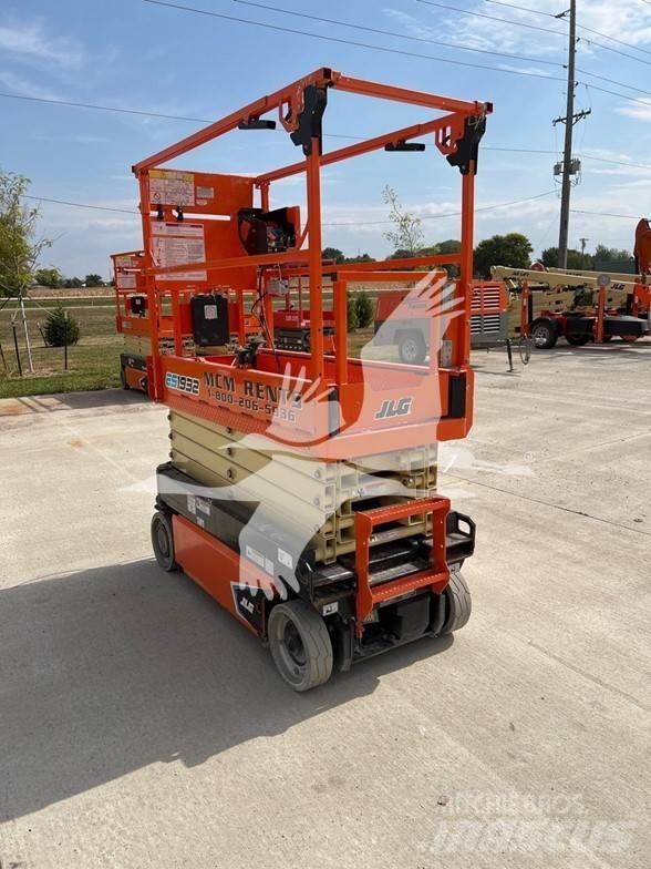 JLG ES1932 Makazaste platforme