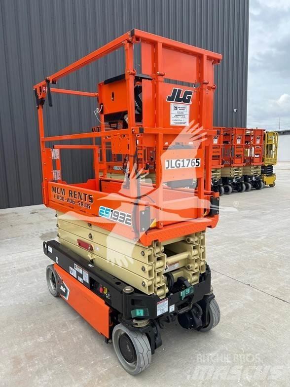 JLG ES1932 Makazaste platforme