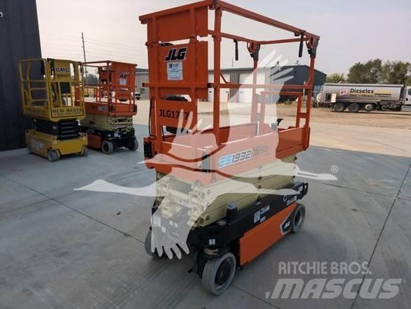 JLG ES1932 Makazaste platforme
