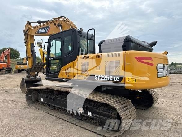 Sany SY225C Bageri guseničari