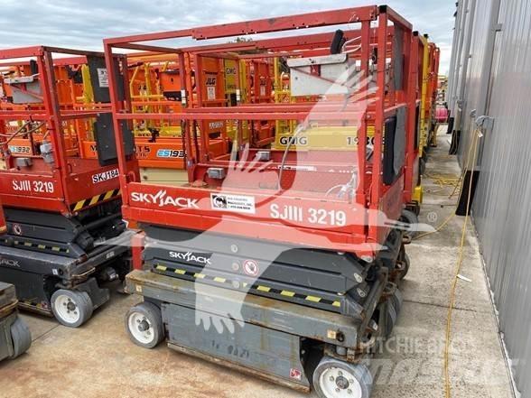 SkyJack SJ3219 Makazaste platforme