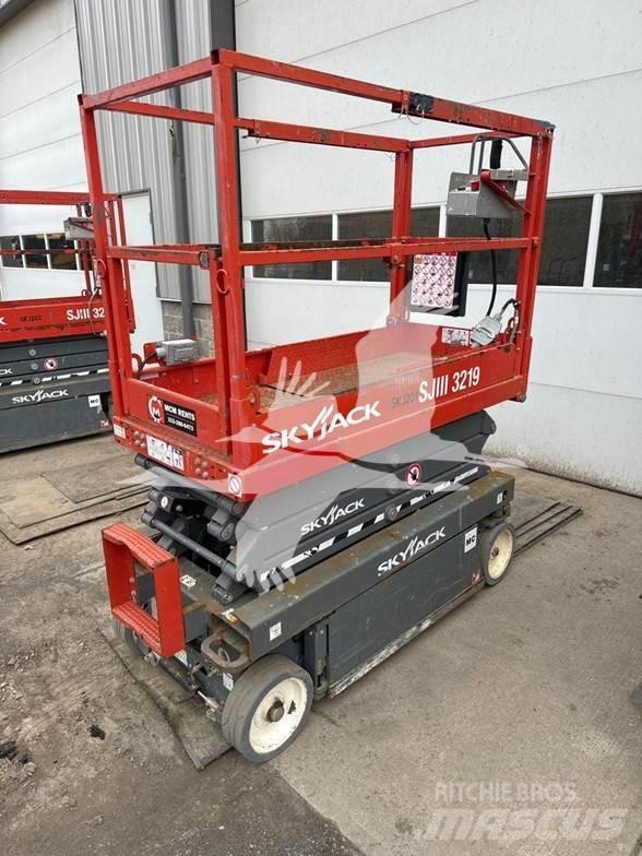SkyJack SJ3219 Makazaste platforme