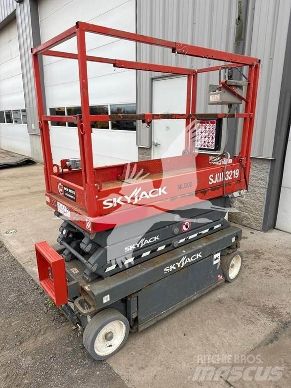 SkyJack SJ3219 Makazaste platforme