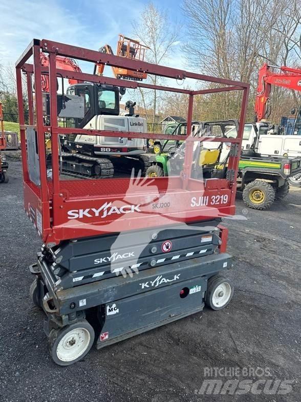 SkyJack SJ3219 Makazaste platforme