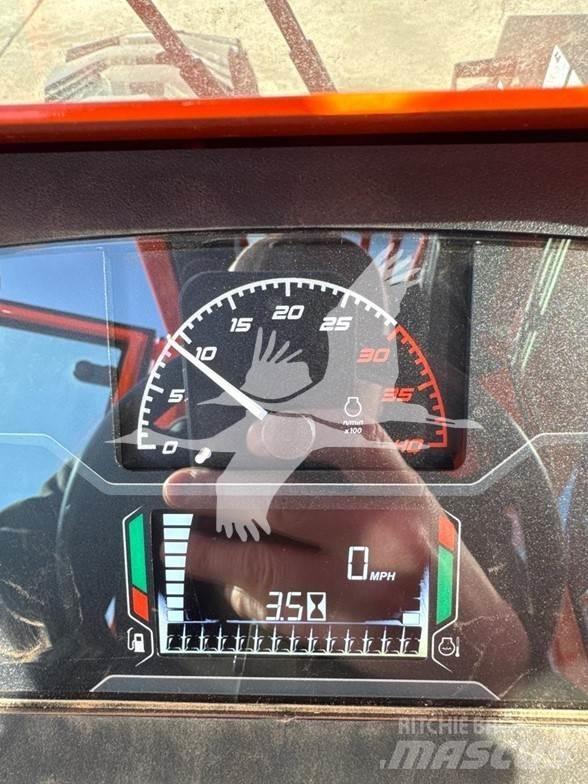 SkyTrak 6042 Teleskopski viljuškari