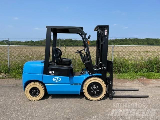 EP EFL302 | 3T | LI-ION Električni viljuškari