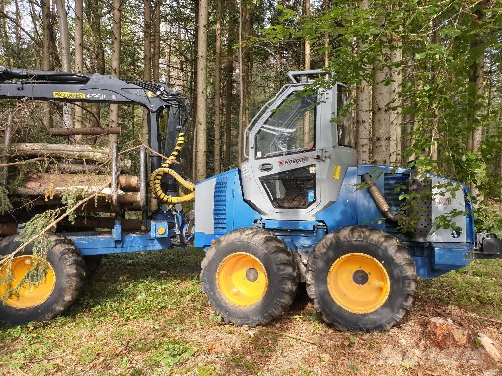 Novotný LVS520 Forvarderi