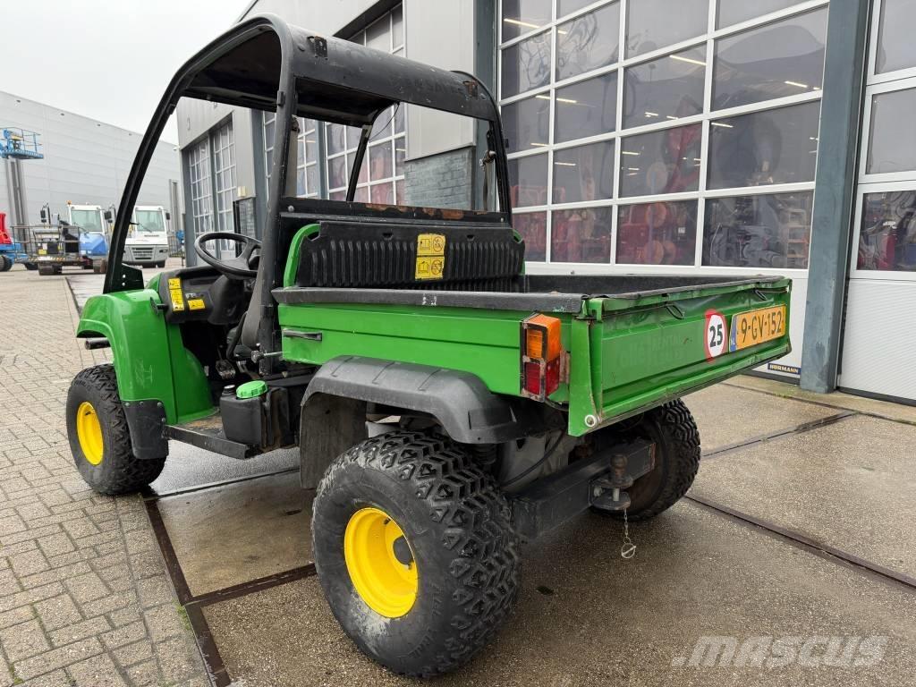 John Deere Gator HPX Pomoćne mašine