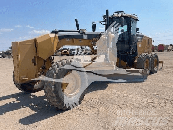 CAT 320 Bageri guseničari