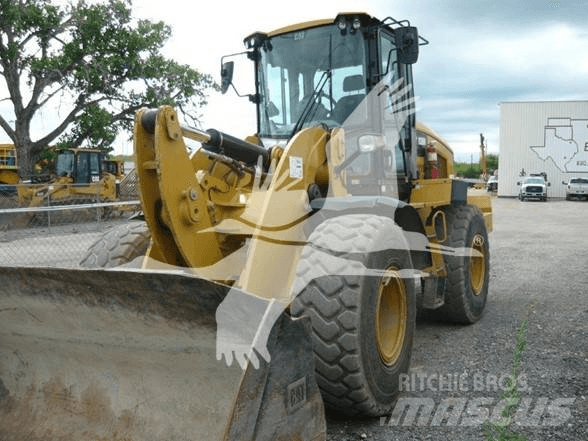CAT 938M Utovarivači na točkove