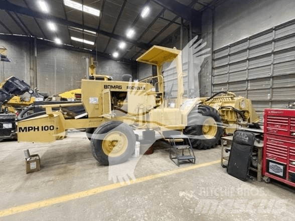 CAT D5K2 LGP Buldožeri guseničari
