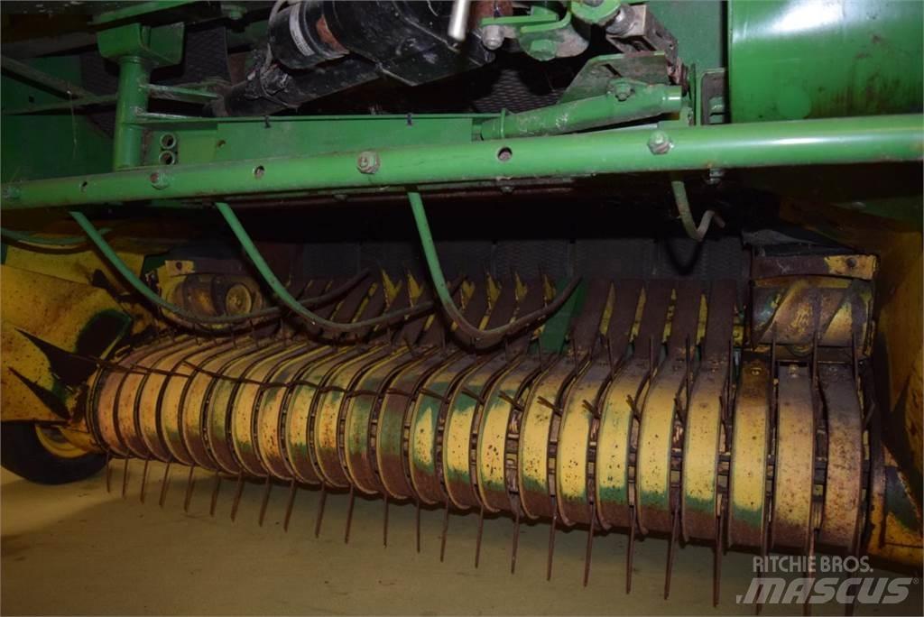 John Deere 580 Prese/balirke za rolo bale