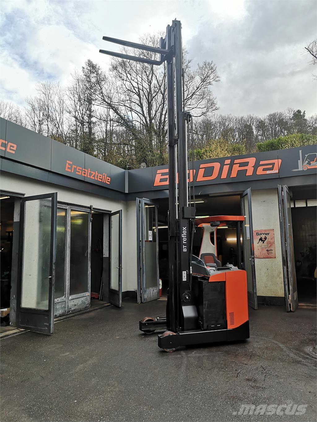 BT RRE 160 Viljuškari sa pomičnim stupom