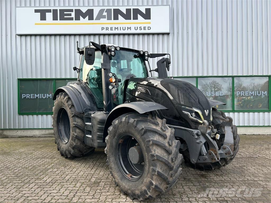 Valtra T195 Traktori