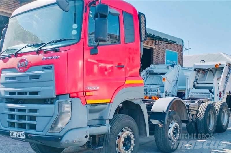 UD CGE 370 8x4 Ostali kamioni