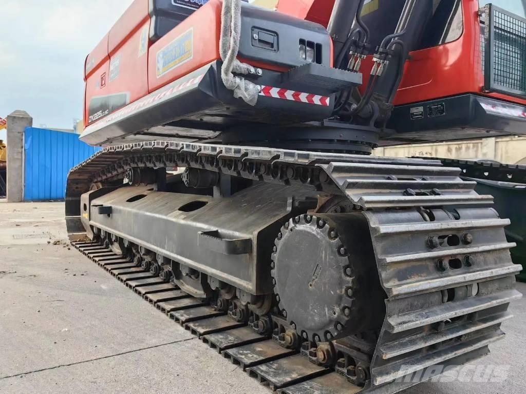 Doosan DX225LC-9C Bageri guseničari