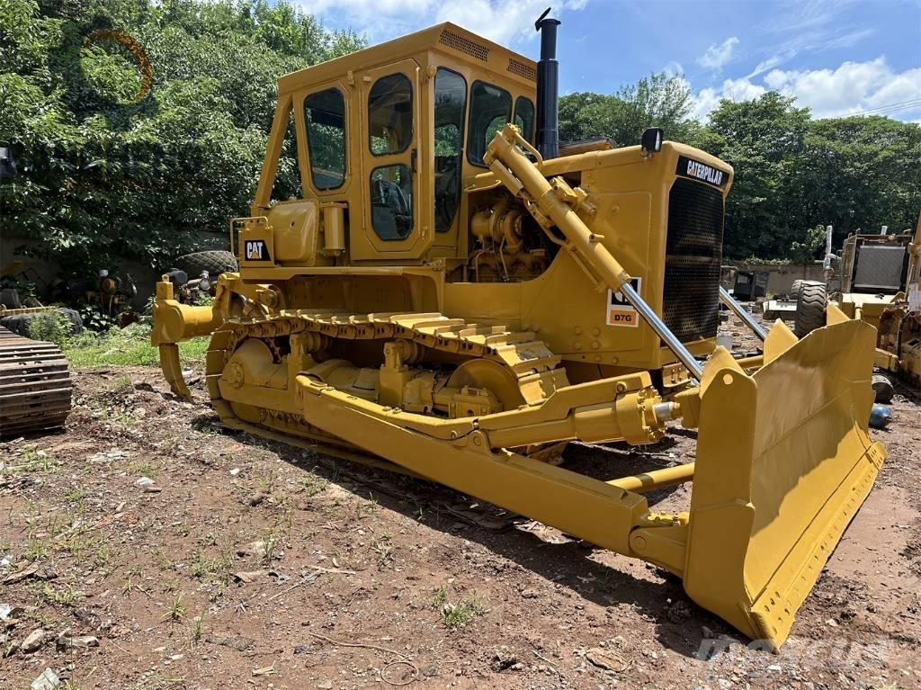 CAT D 7 G Buldožeri guseničari