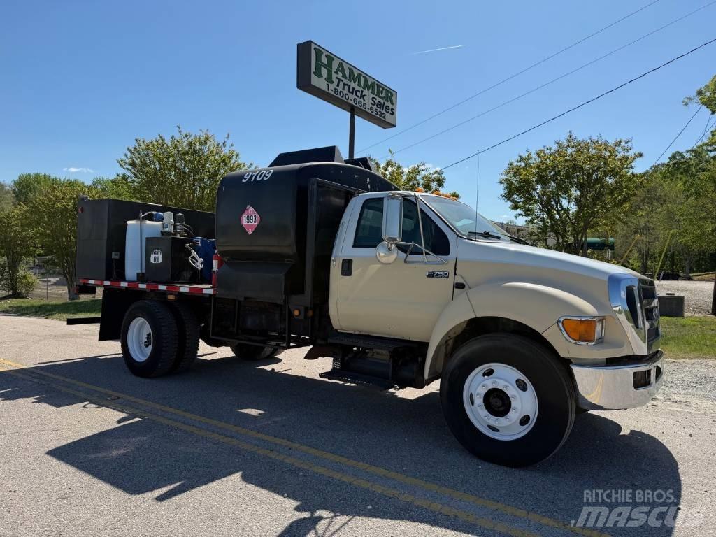 Ford F 750 XLT Komunalna vozila za opštu namenu