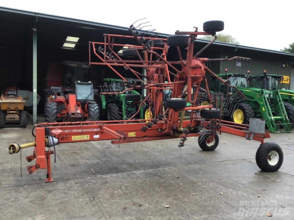 Kuhn GA 7301 Okretači i sakupljači sena